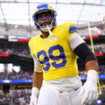 Aaron Donald Deve Intensificar Treinos Visando Retorno contra o Bills